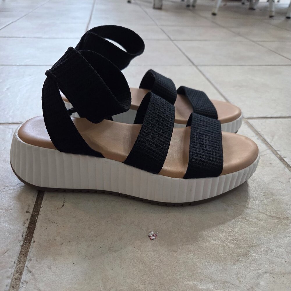 NEW Women's size 9 SM New York Espadrilles sandals